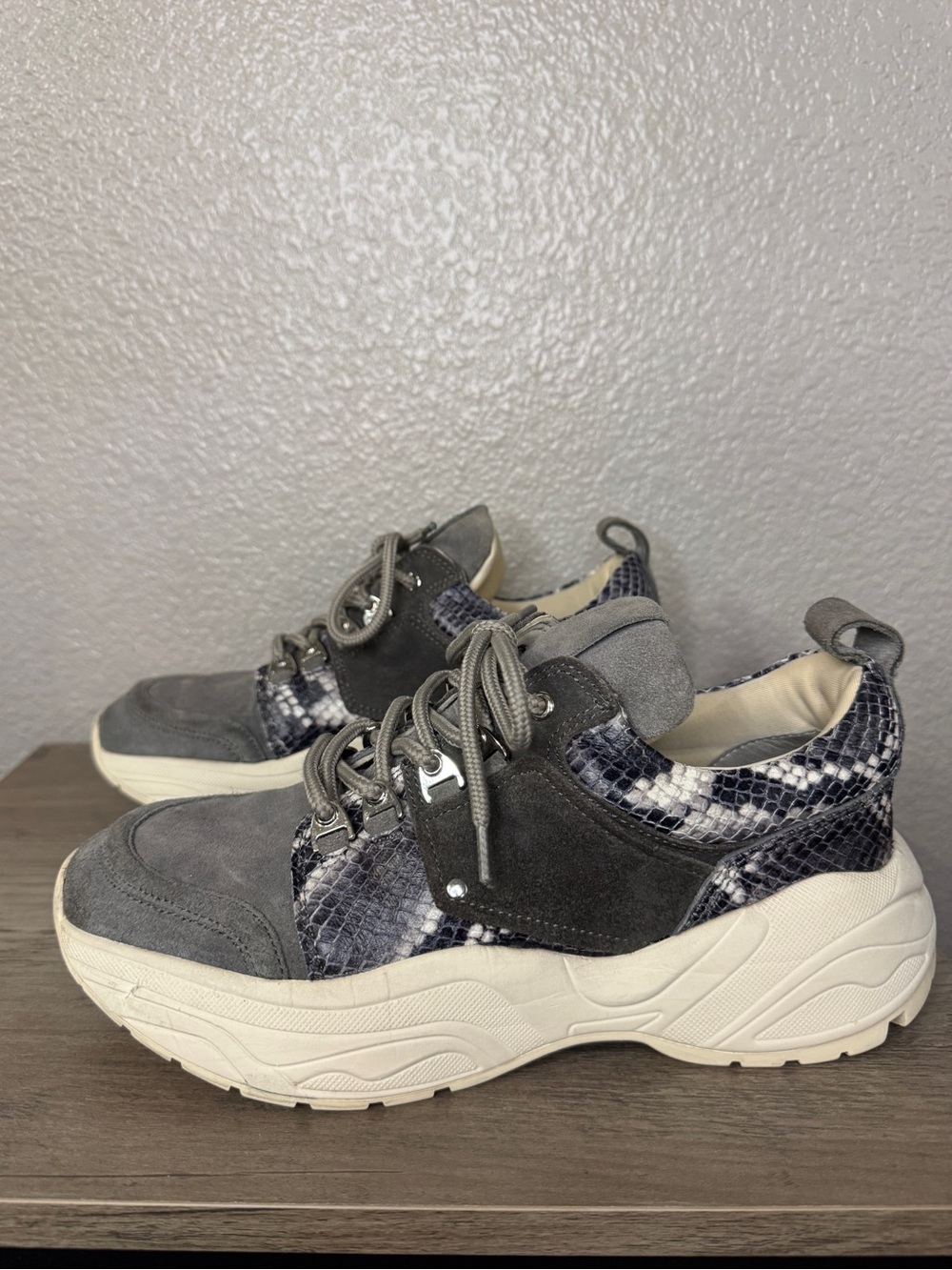 AllSaints Tamaya Chunky Sneakers Gray Suede Snakeskin Print Size 8 EU 39